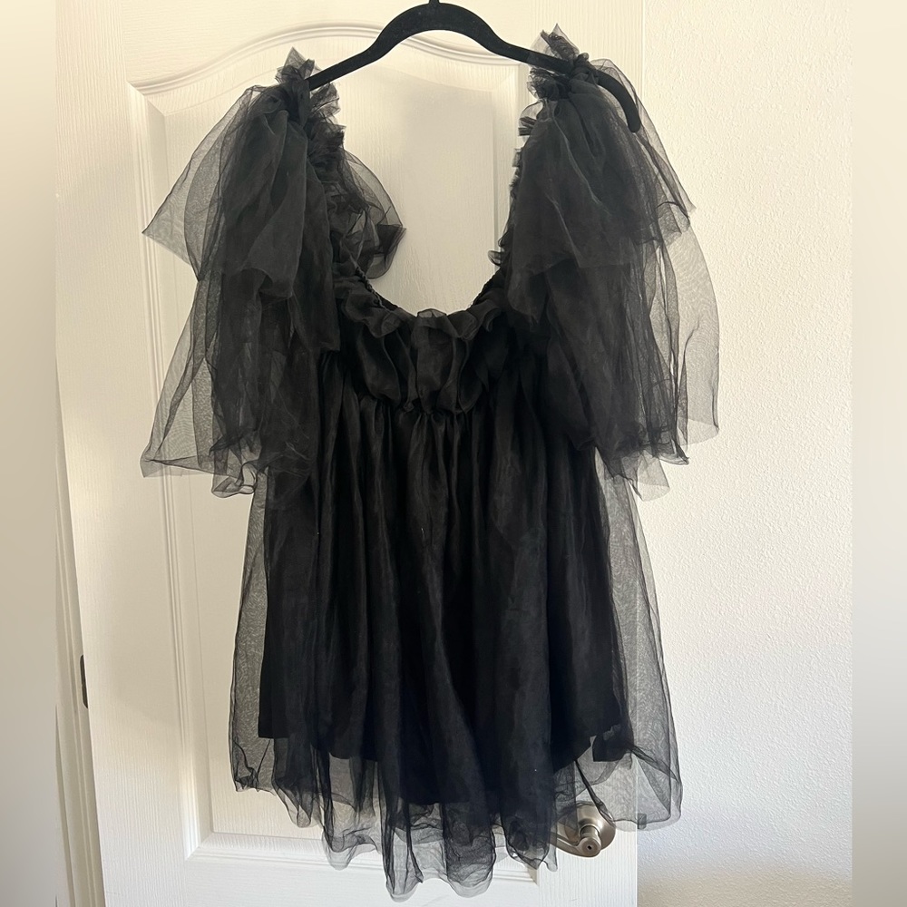 Women’s Off Shoulder Chiffon Dress SZ L